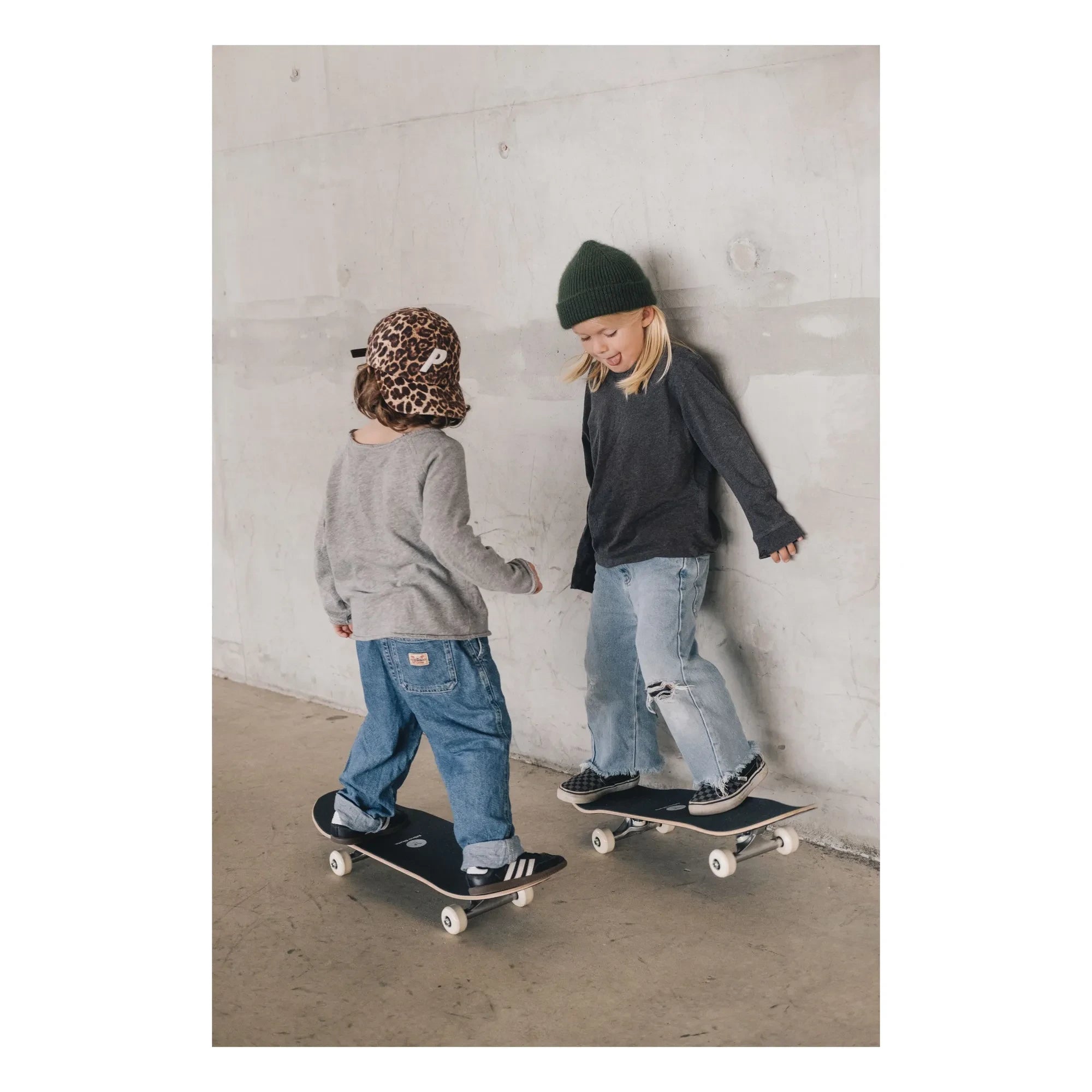 Mino Skateboards - Sunny Stars Kaykay | Siyah