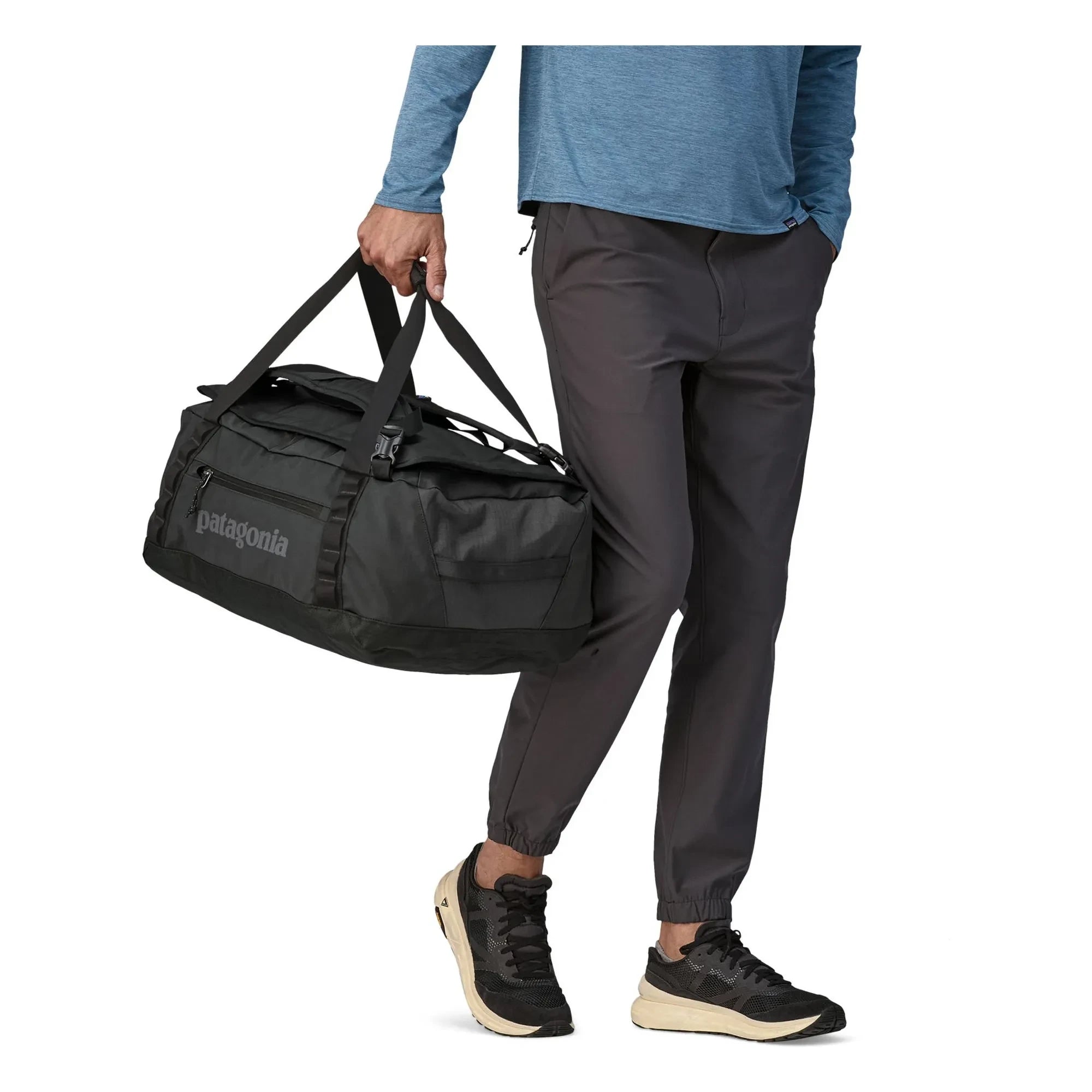 Patagonia - Black Hole Duffel 40L Geri Dönüştürülmüş Elyaf Sırt Çantası | Siyah