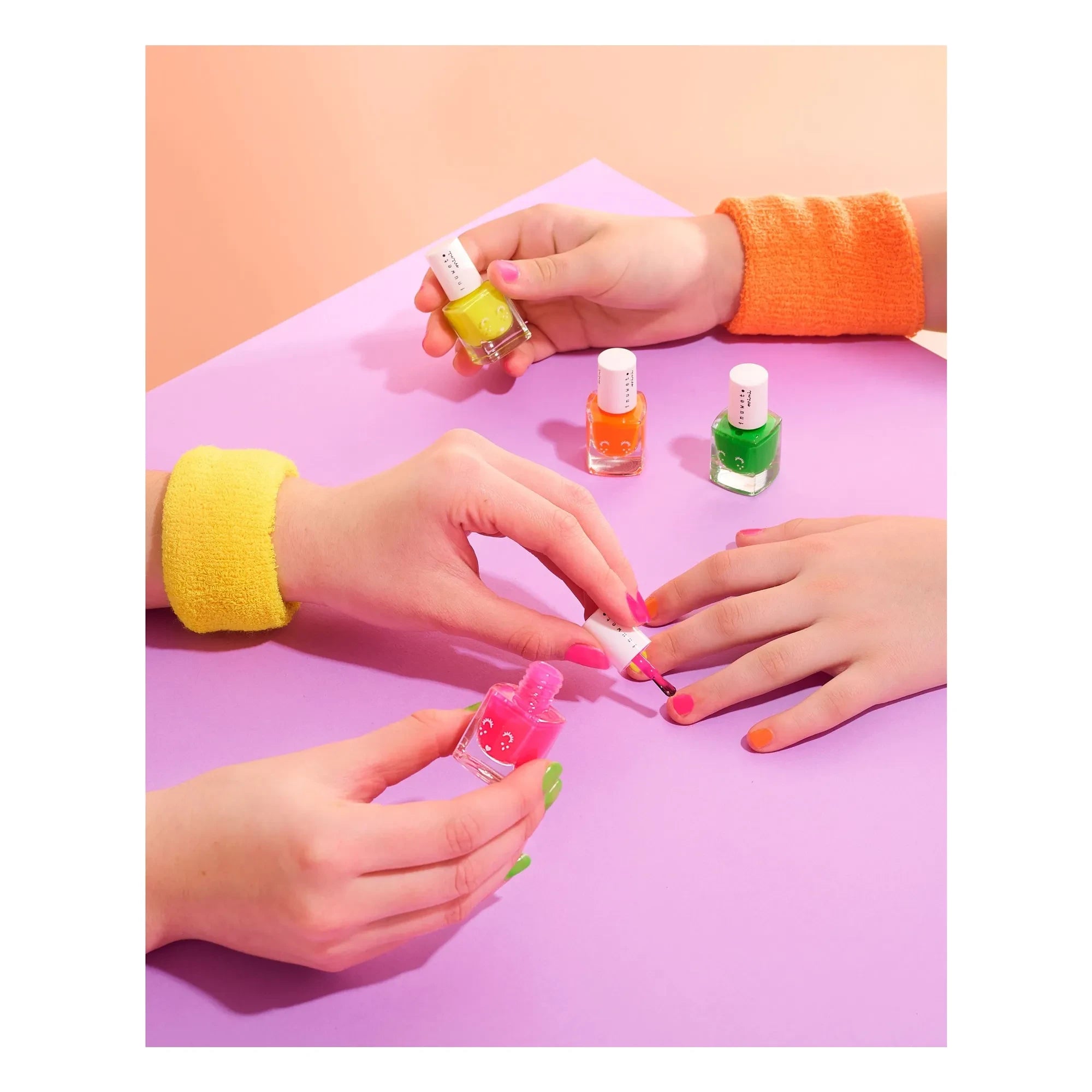 Inuwet - Çocuklar için su bazlı Mango oje - 5 ml | Neon turuncu