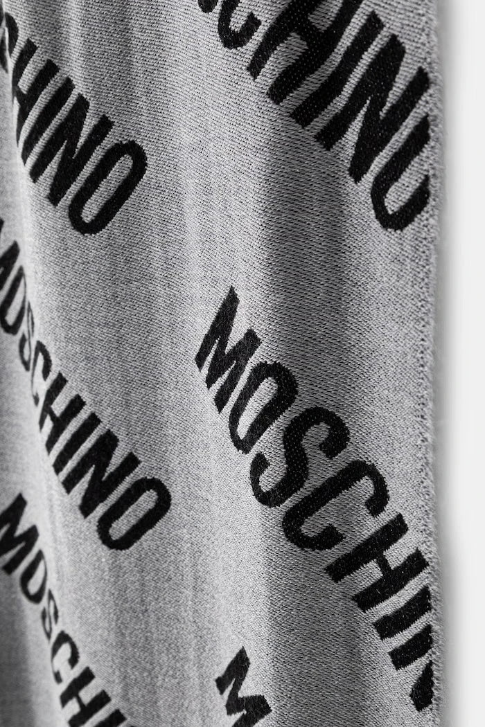 Moschino yün şal
