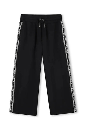 Çocuklar için spor pantolon