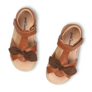 Petit Nord - Çizikli Bow Sandaletler | Konyak