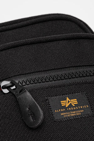 Alpha Industries Label Messenger Bag S Omuz Çantası
