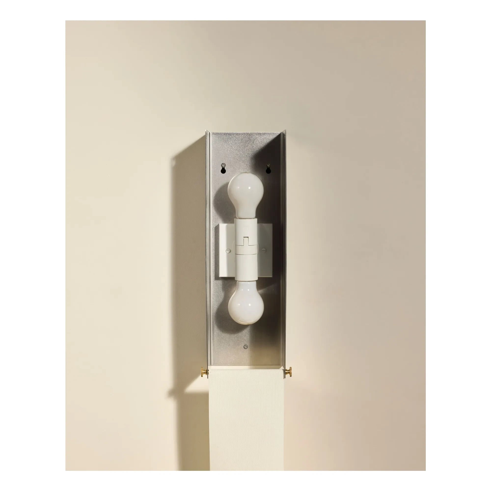 Maison Sarah Lavoine - Boxie Wandlampe aus gebürstetem Edelstahl | Stahl