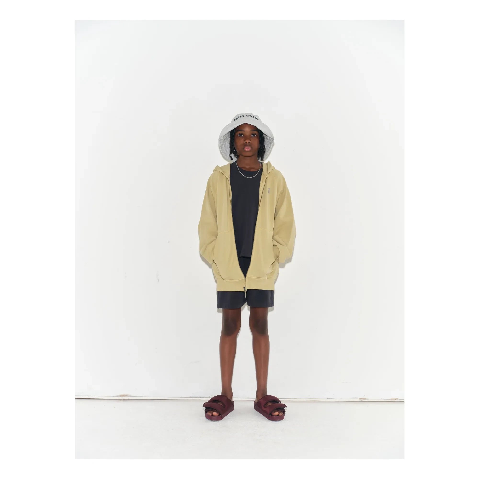 Main Story – Oversize Sweatshirt aus Bio-Baumwolle mit Reißverschluss | Pistaziengrün