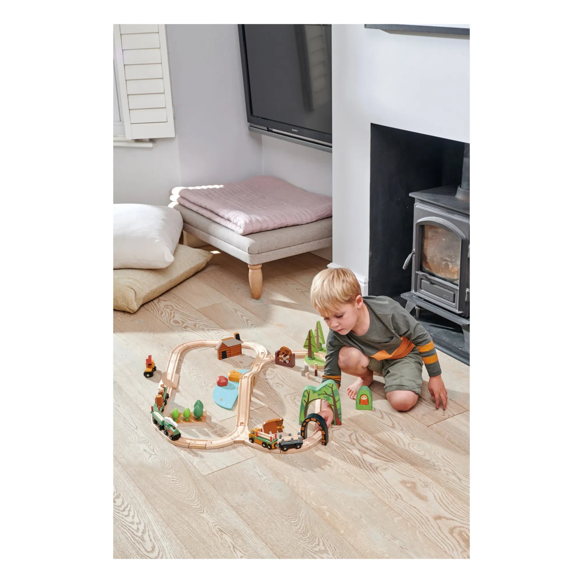 Tender Leaf Toys - Vahşi Çam Tren Seti