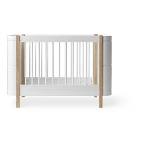 Oliver Furniture - Ahşap Mini+ beşik yatak, junior kit dahil | Meşe