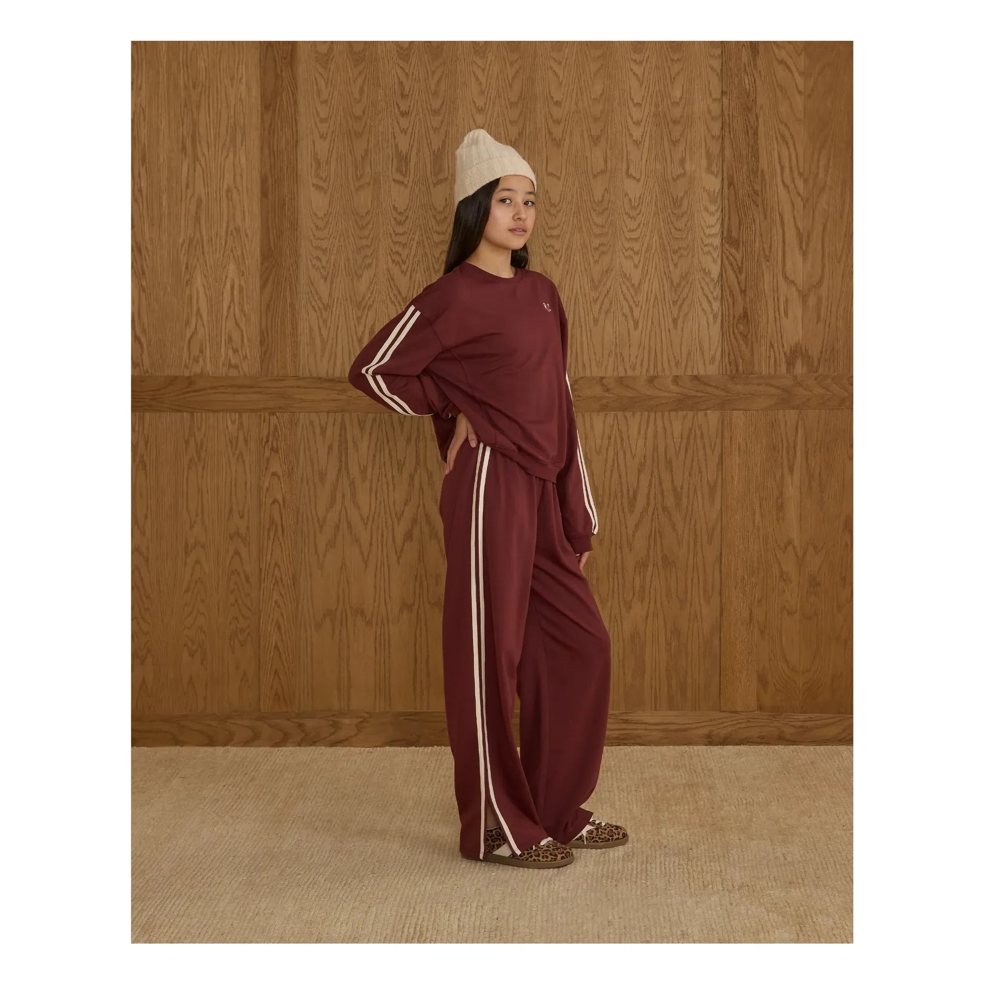 Rylee + Cru - Trim Sweat | Bordo