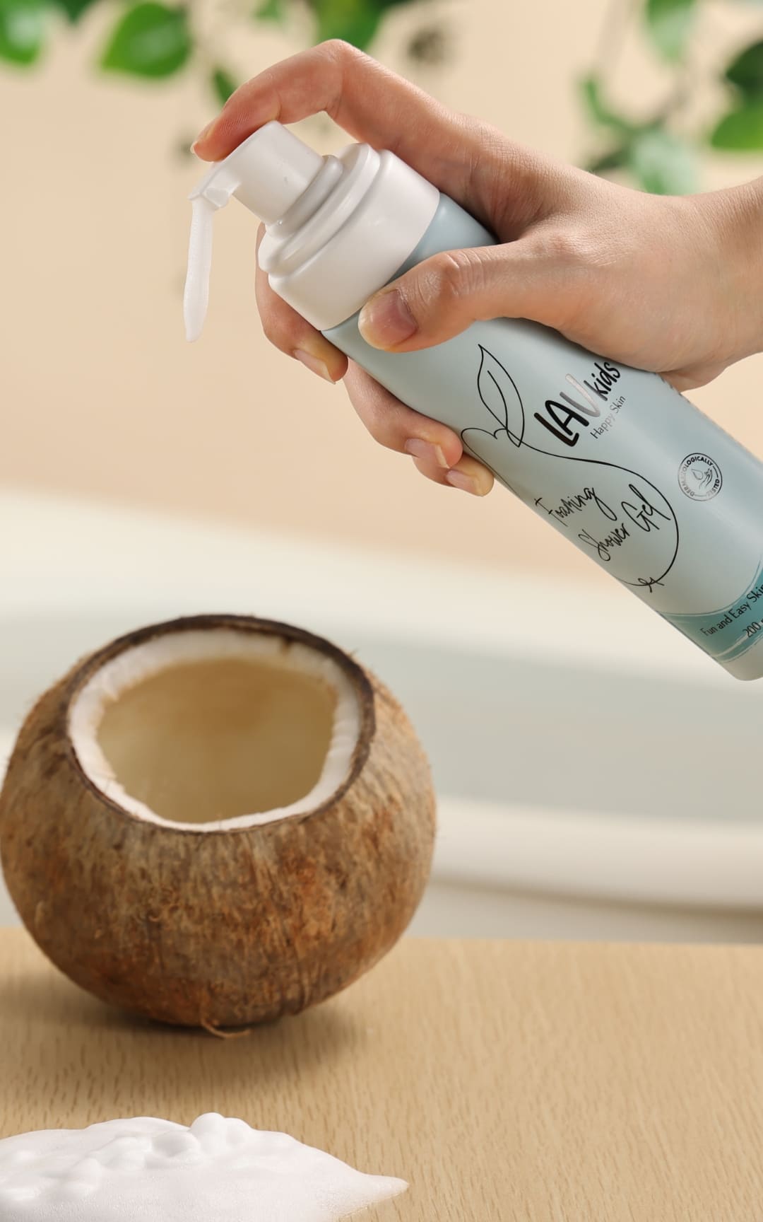 Lav Kids - Kinder Duschgel in Schaumform