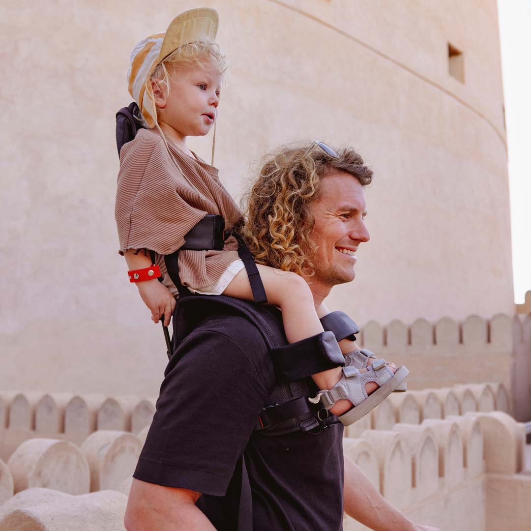 MiniMeis G5 Shoulder Carrier - Black Core-Baby Carriers-Black Core- | Natural Baby Shower