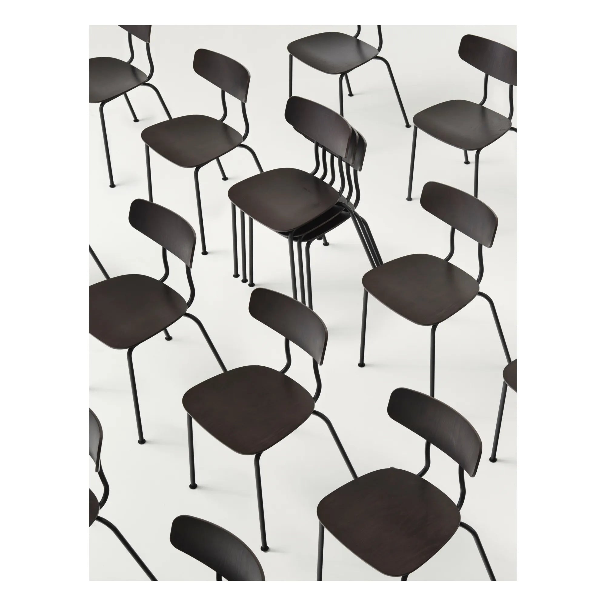Vitra - Moca Stuhl - Verchromtes Untergestell - Jasper Morrison | Dunkle Eiche