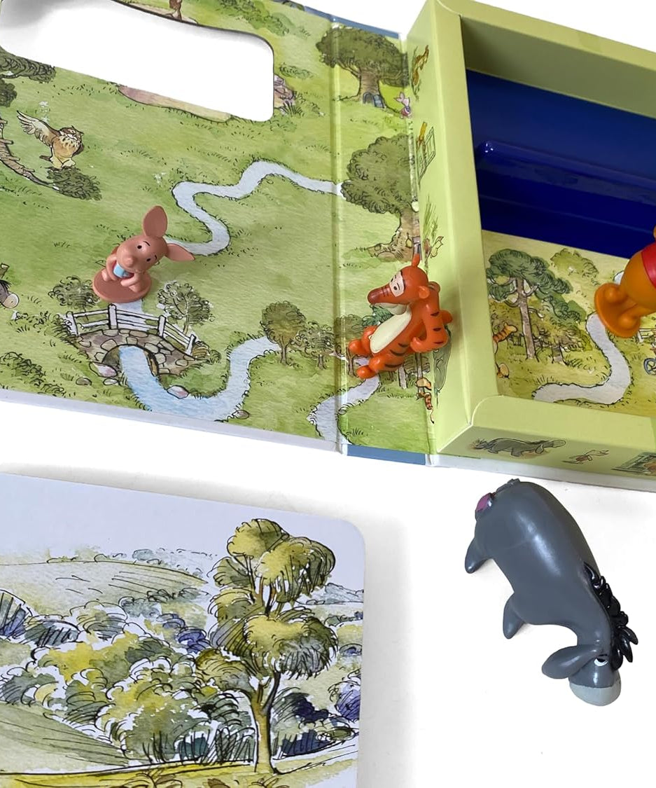 Phidal - Winnie the Pooh Cuentos Chismosos Libro de Actividades e Historias en Inglés con Figura de Juguete