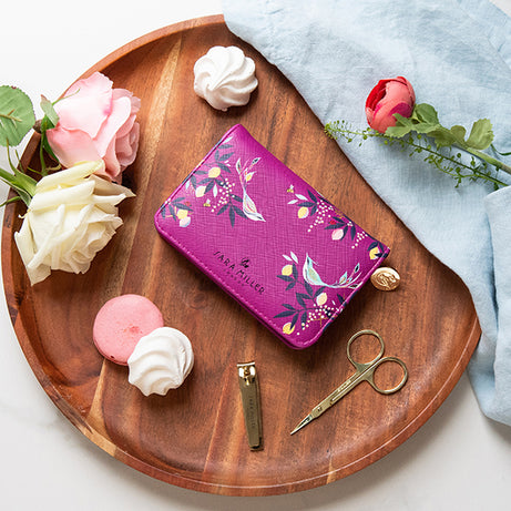 Portico Designs - Sara Miller：指甲护理和美甲套装