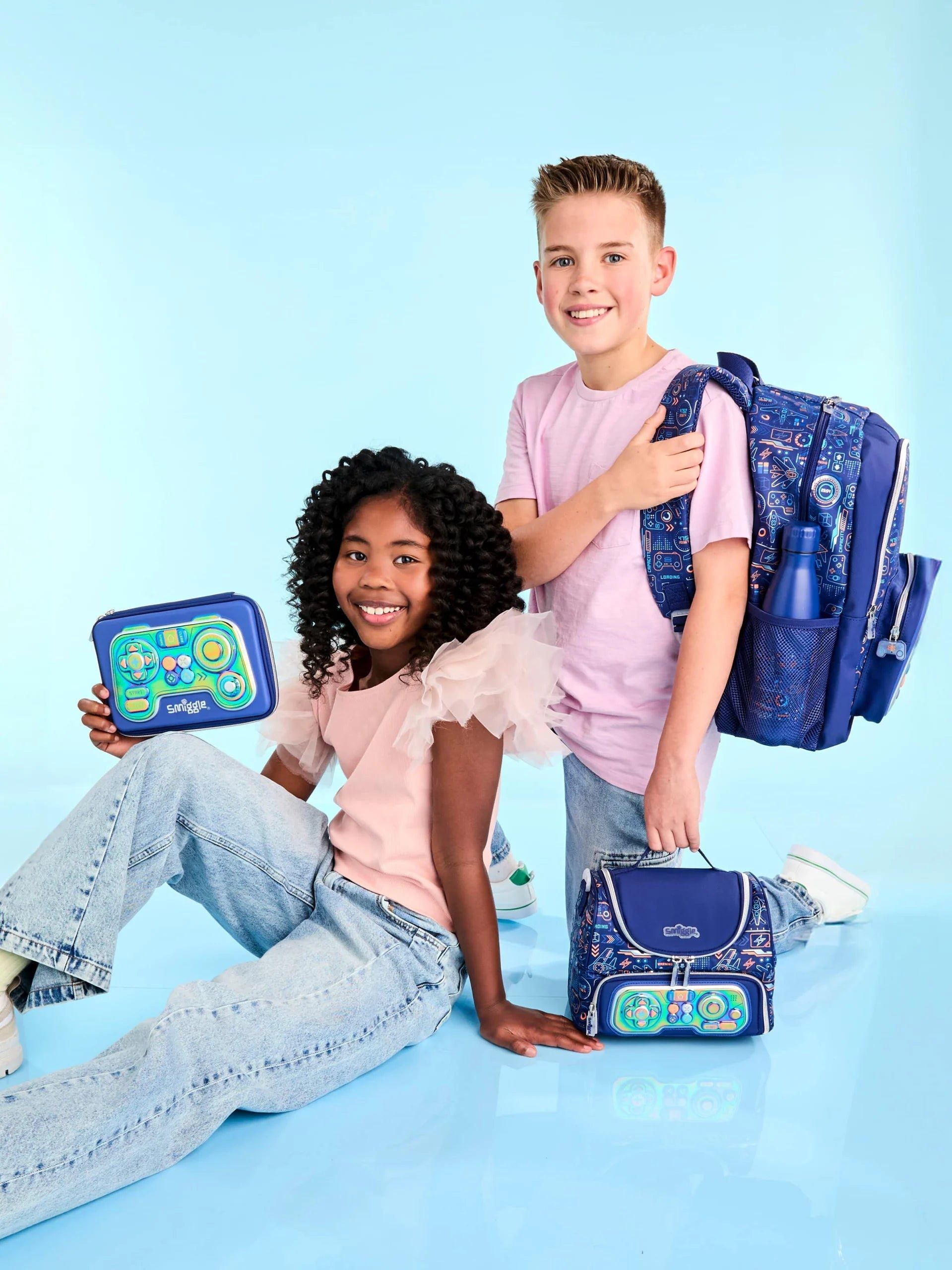 Smiggle - Beta Hardtop Kalem Kutusu