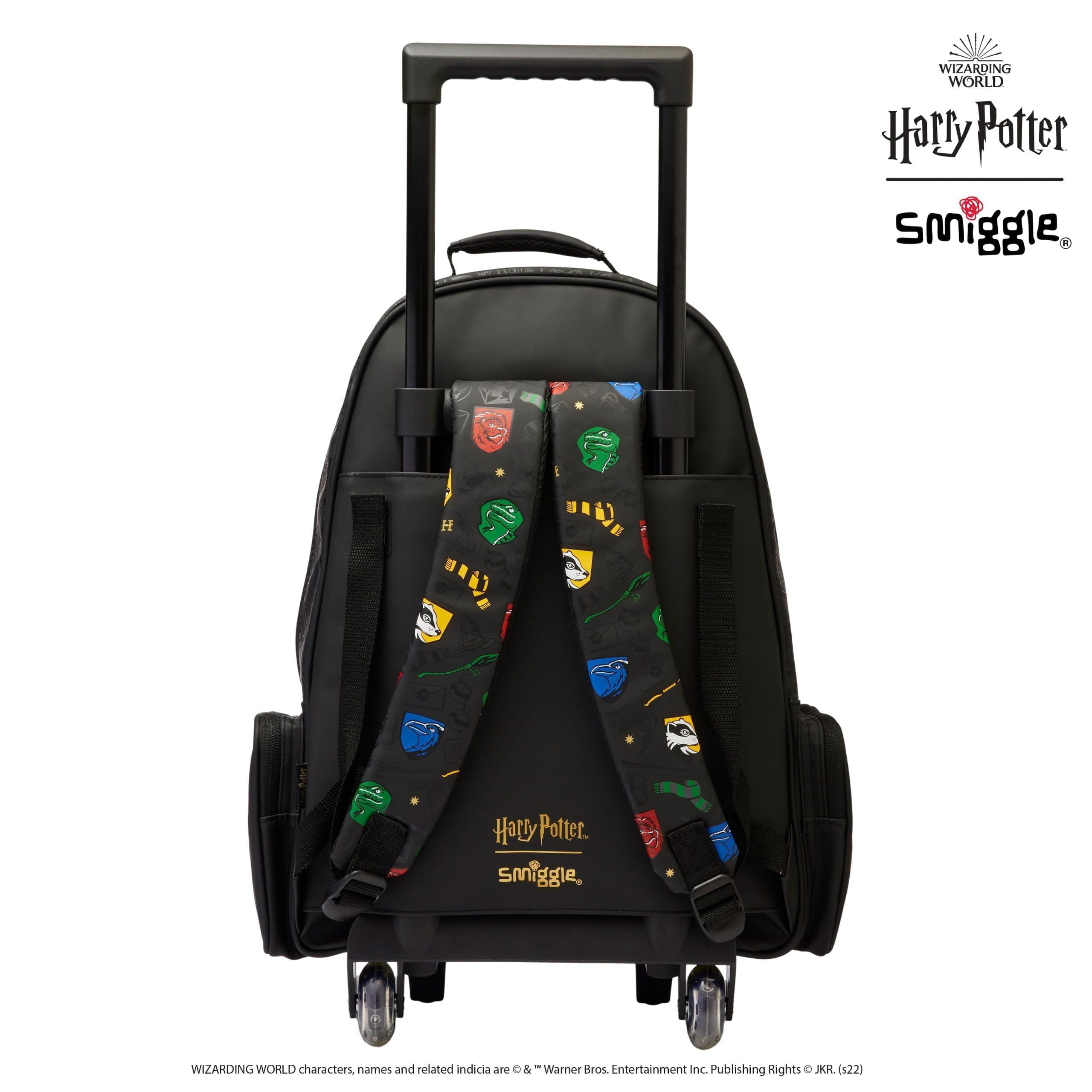 Smiggle - Harry Potter Işıklı Tekerlekli Çekçekli Sırt Çantası