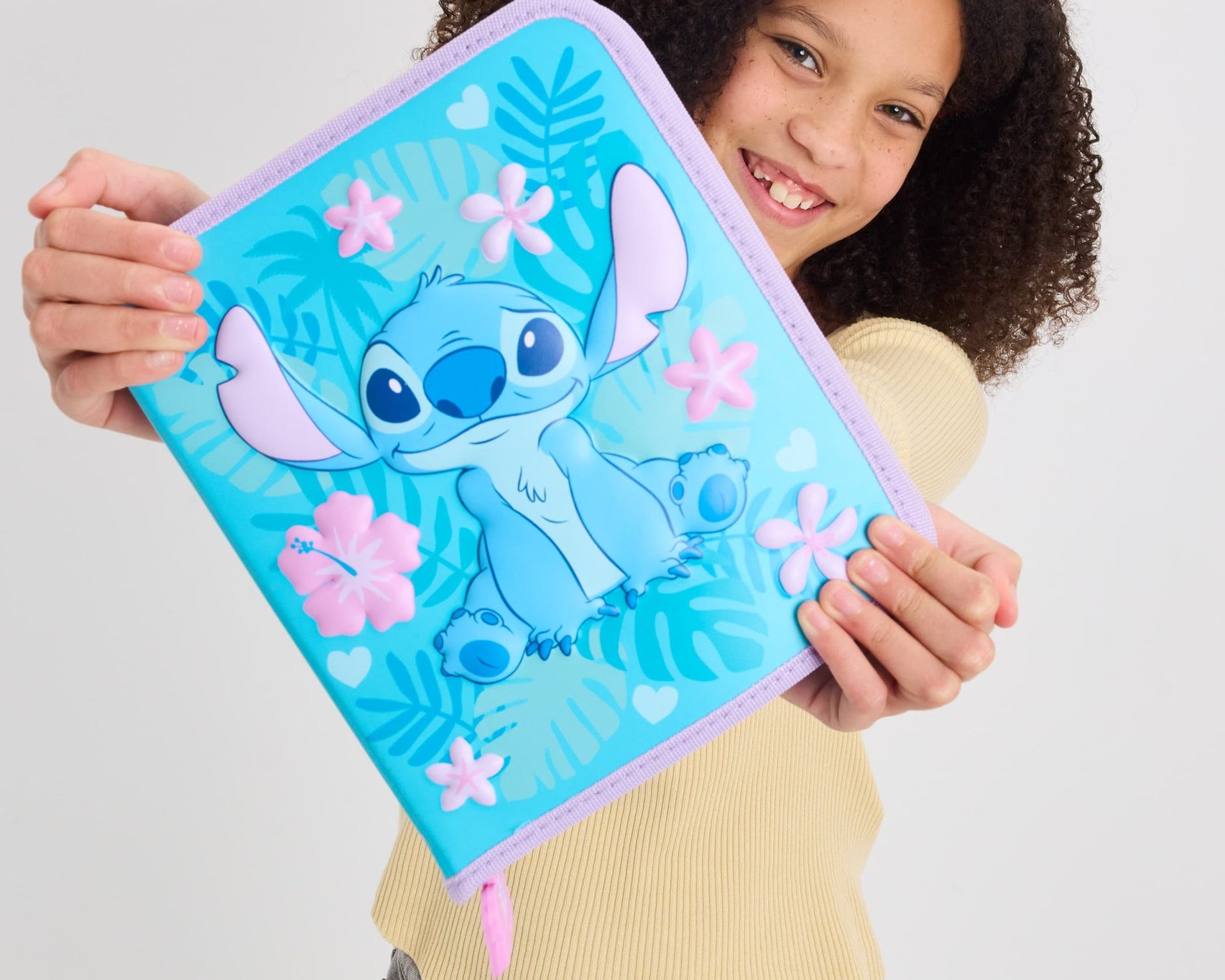 Smiggle - Set de papeterie Stitch et trousse à crayons