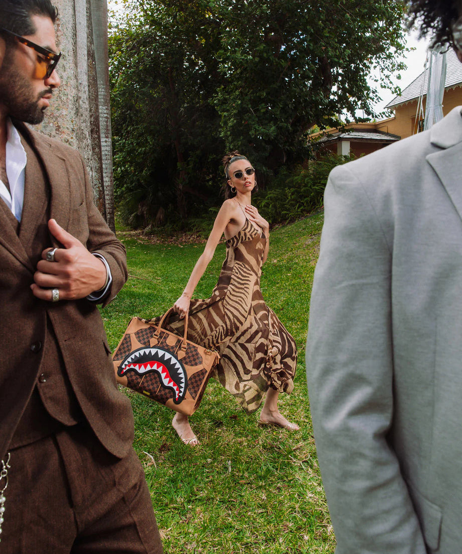 اسپری‌گراند - کیف دوشله هنی‌ویل پیرامید