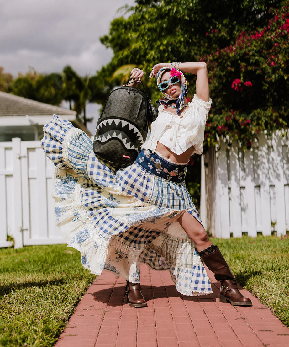 Sprayground - Lights Out Paris'te Köpekbalıkları Sırt Çantası