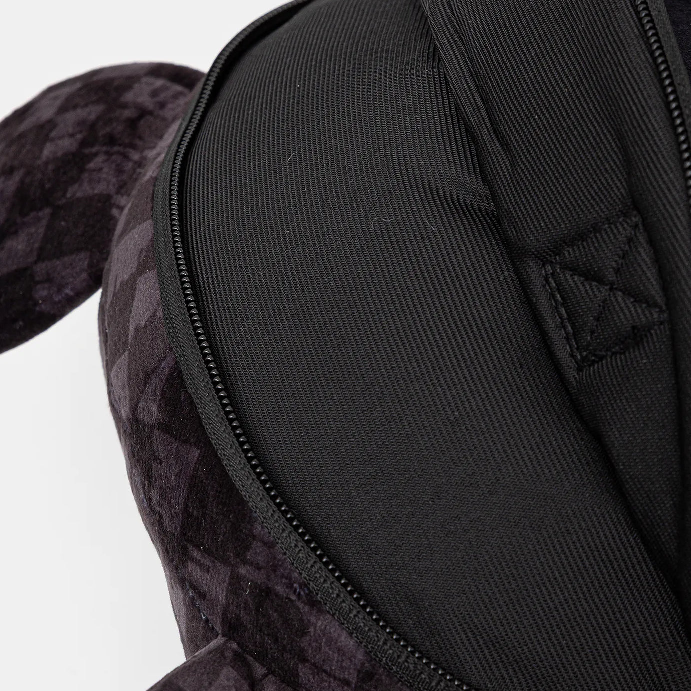 Sprayground - حقيبة ظهر تيدي دب القرش Para