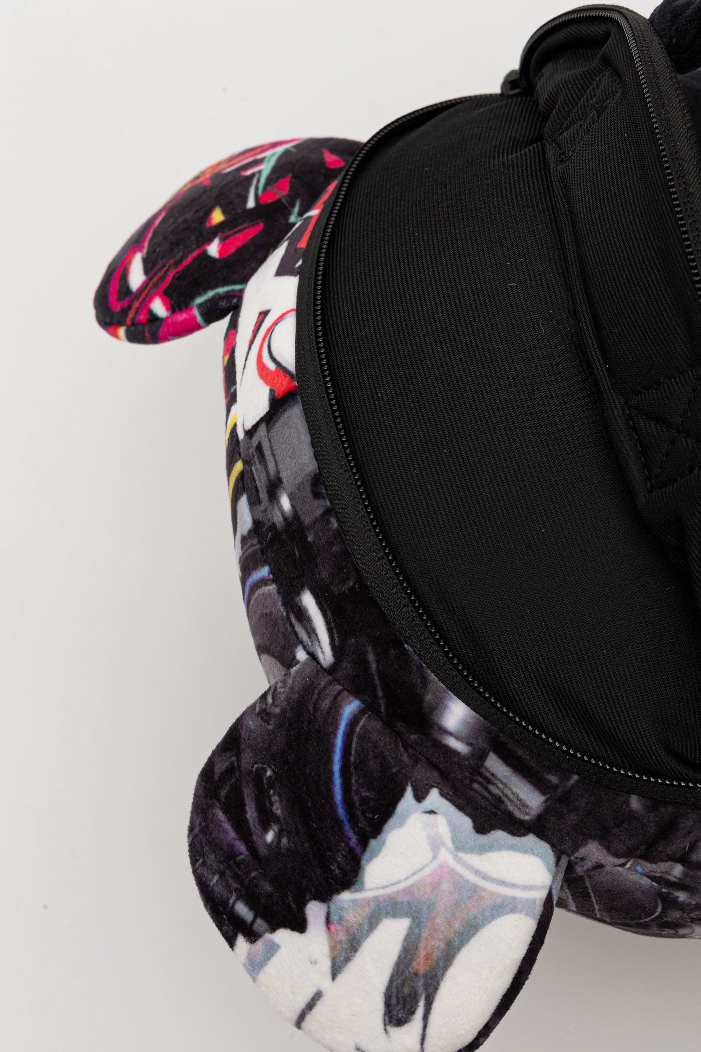 Sprayground - 分裂赛博鲨熊猫泰迪背包