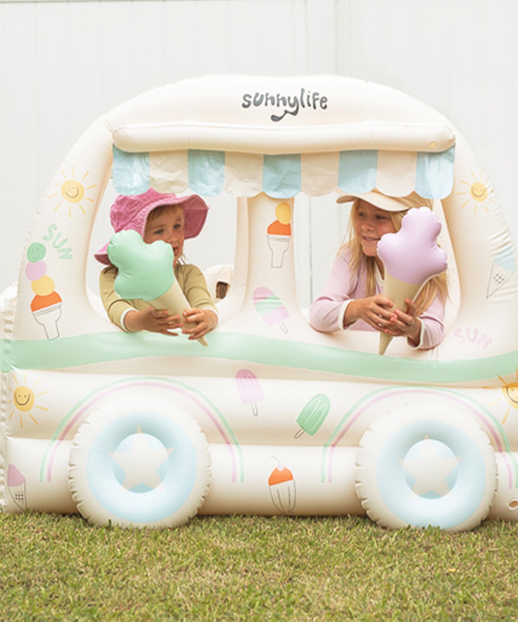 Sunnylife - Çocuk Plaj ve Bahçe Şişme Dondurmacı Oyun Seti