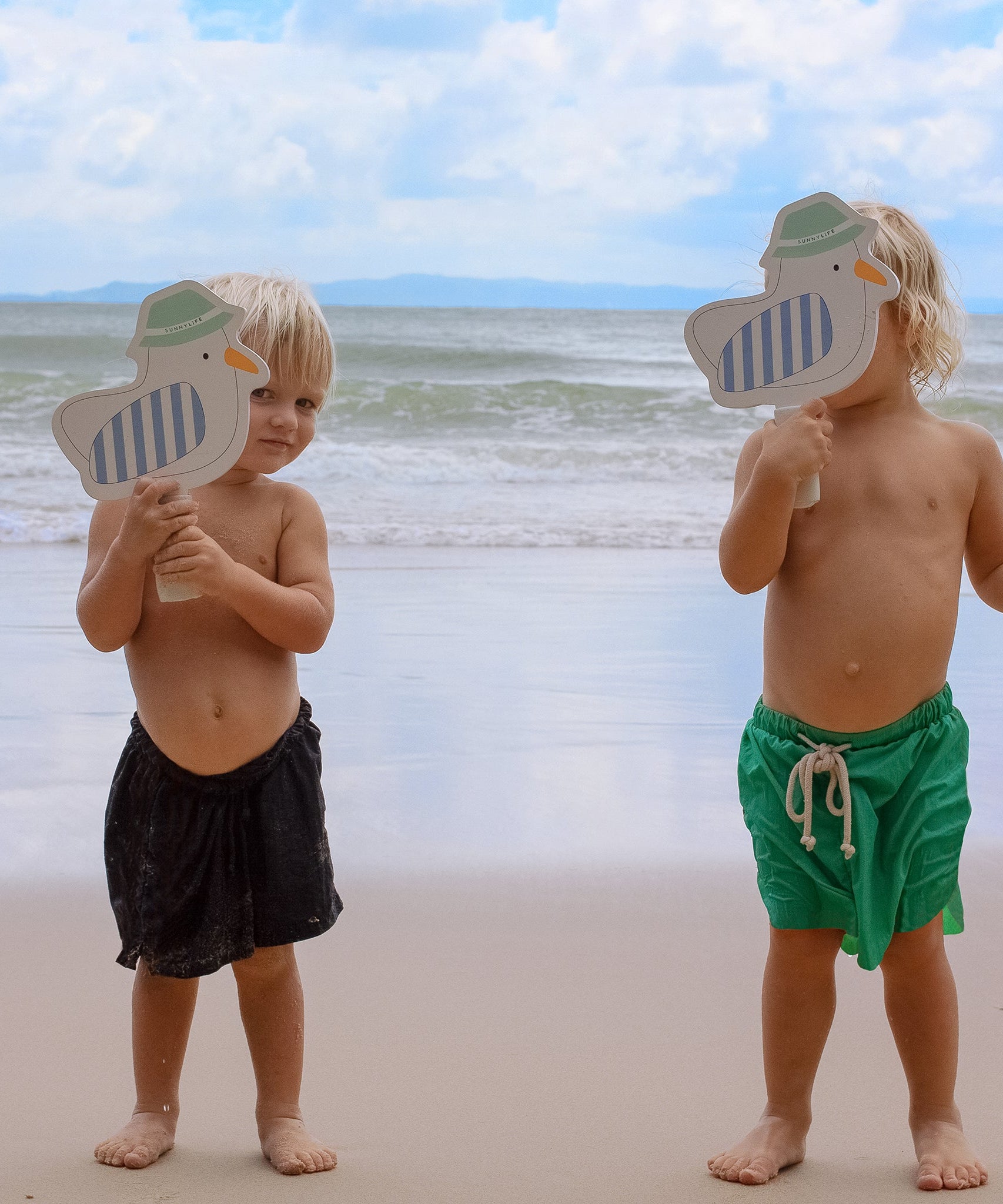 Sunnylife - 儿童沙滩粘性网球拍套装
