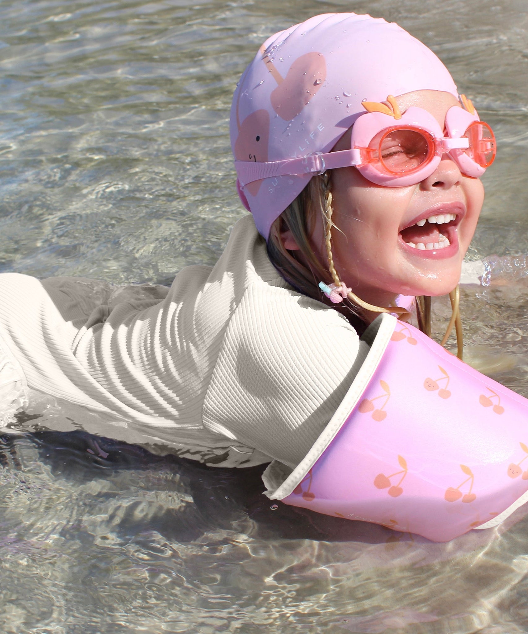 Sunnylife - 儿童游泳充气臂圈 樱桃