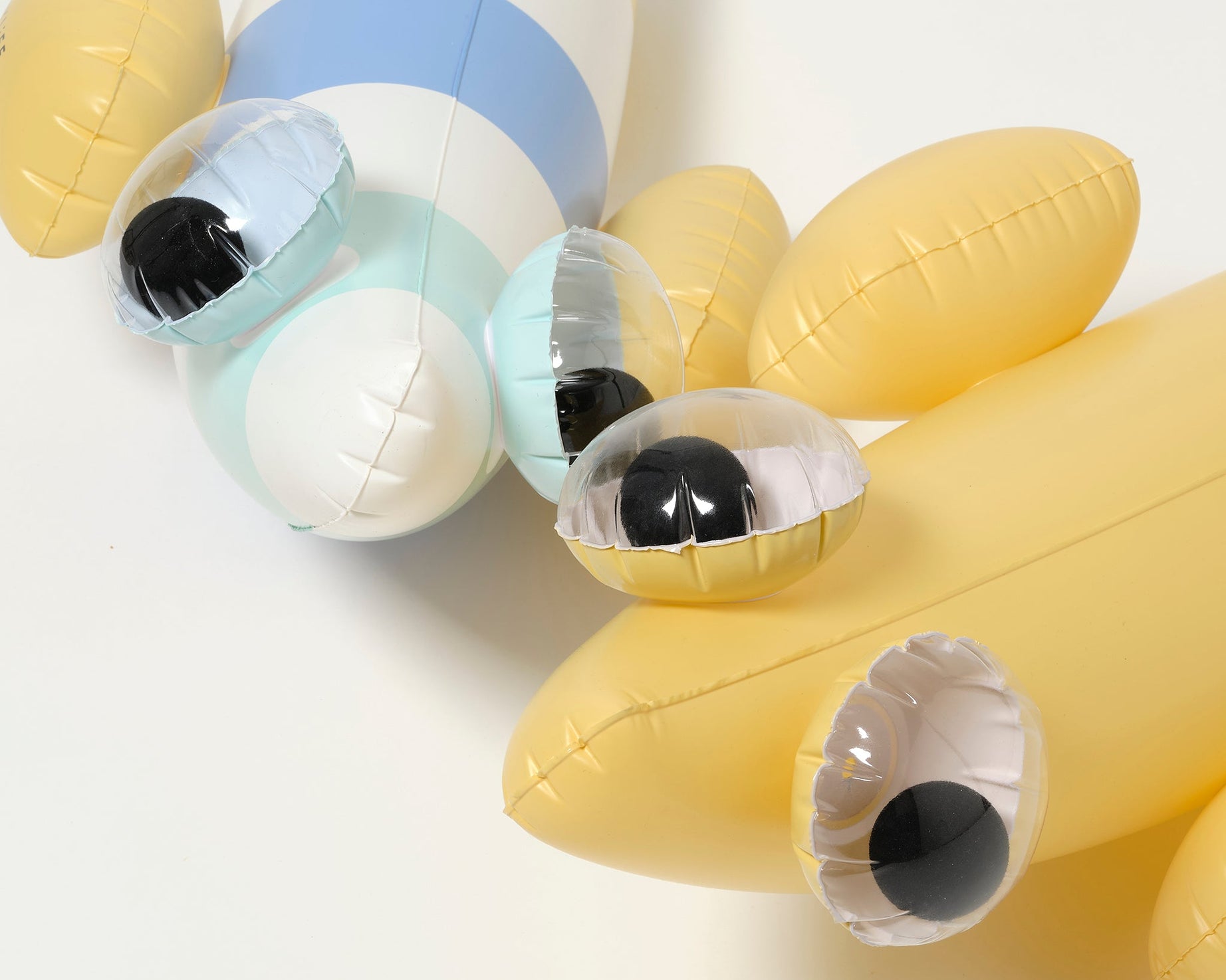 Sunnylife - Balık Finn Şişme Deniz ve Havuz Yüzme Aksesuarı