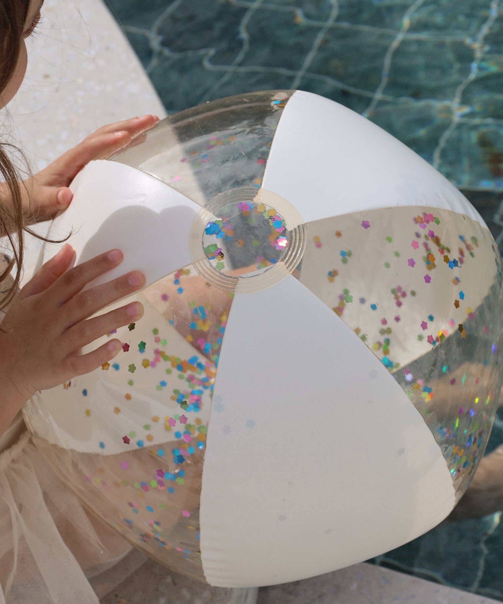 Sunnylife - 棉花糖充气闪光沙滩球