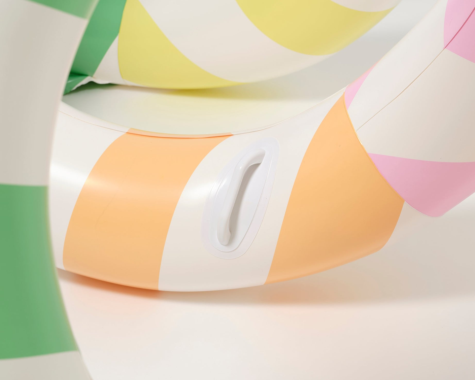 Sunnylife - Dev Yılan Şişme Havuz Eğlencesi ve Yatağı