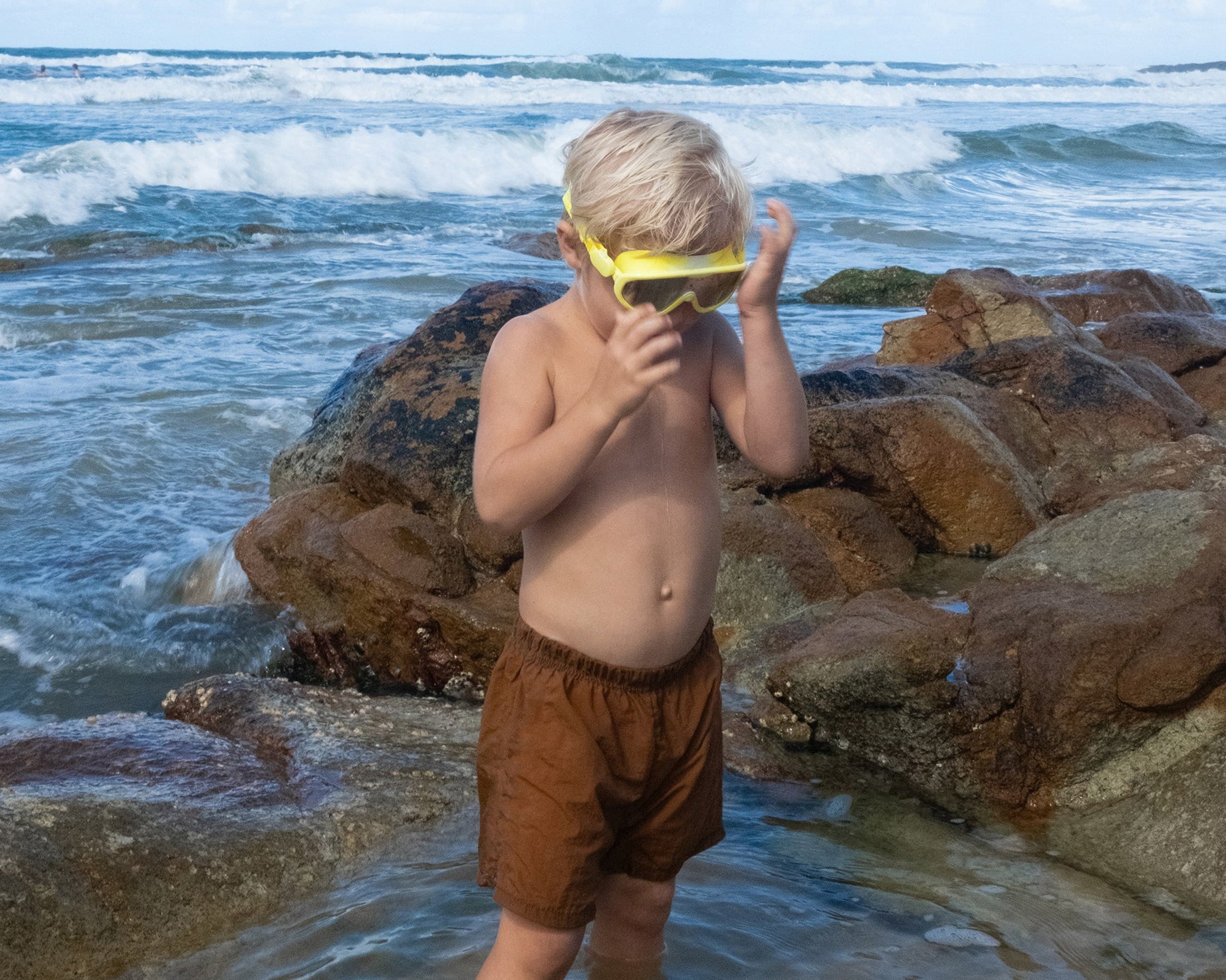 Sunnylife - Salty the Shark Çocuk Yüzme Gözlüğü