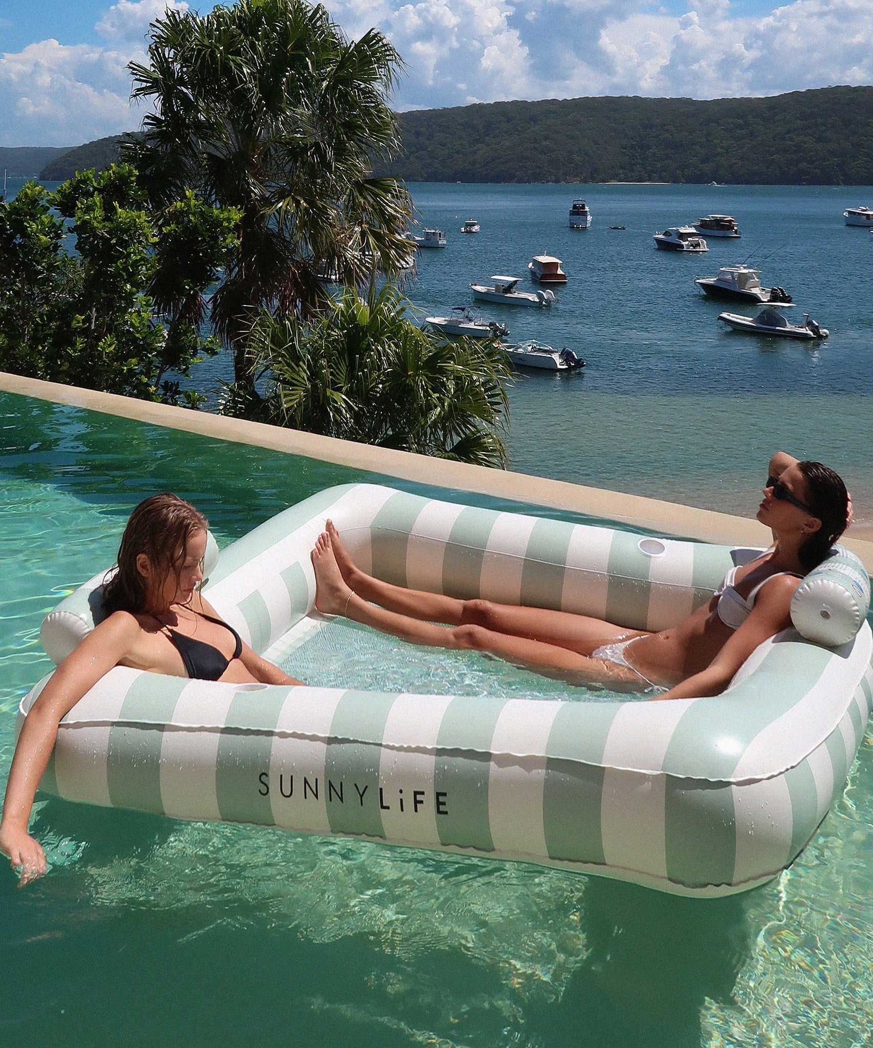 Sunnylife - Vacay Soft Dubbel Opblaasbaar Zee Bed