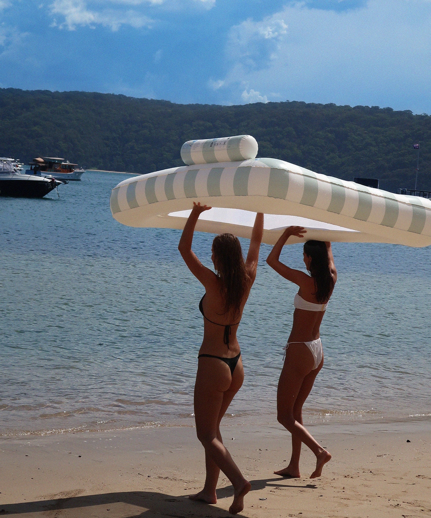 Sunnylife - Vacay 软质双人充气海床