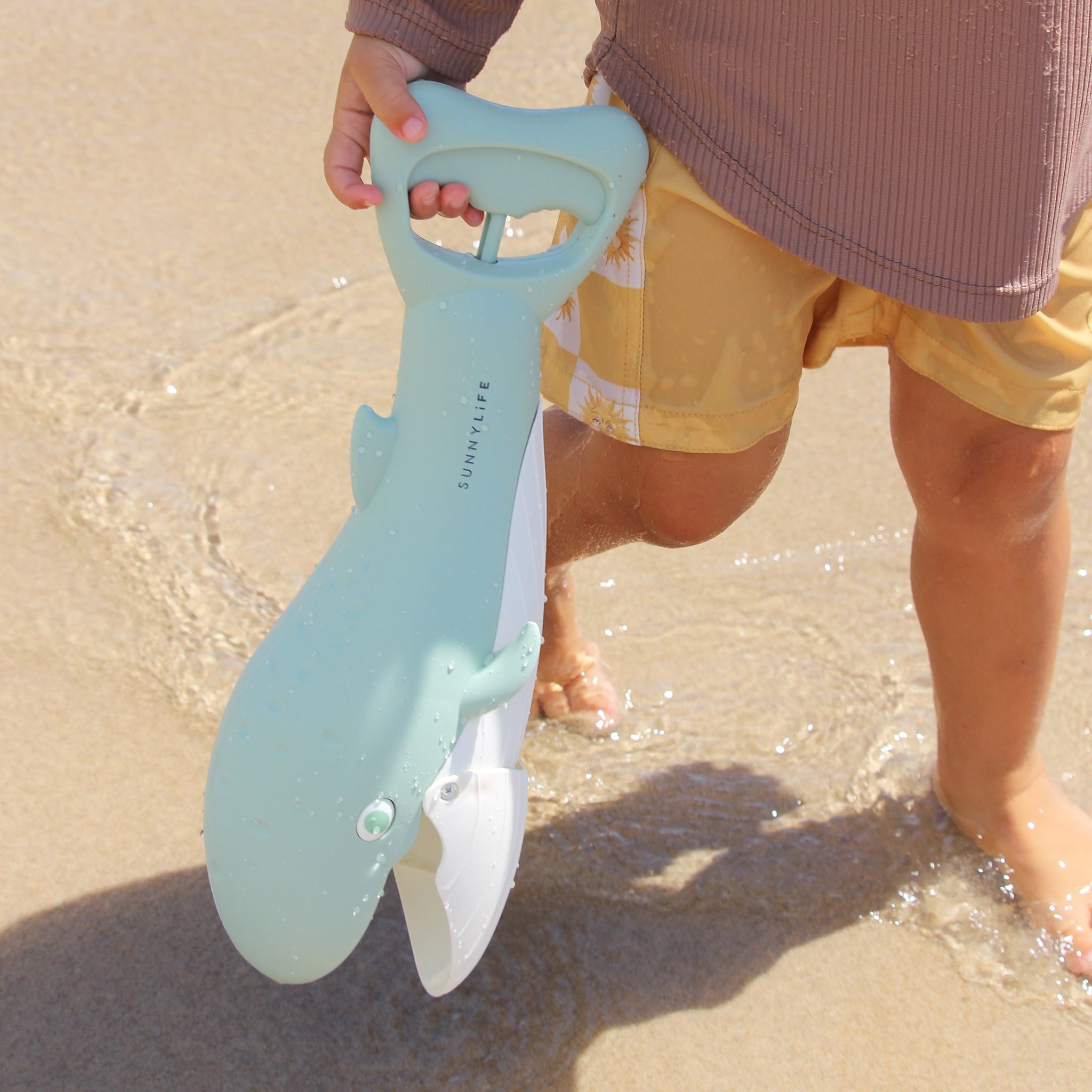 Sunnylife - 鲸鱼绿色沙子收集玩具