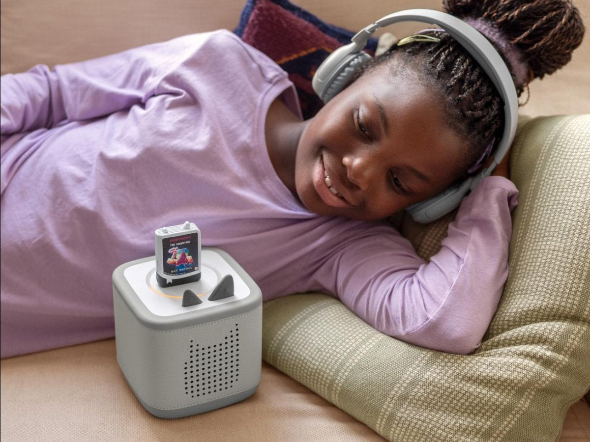 Tonies - Max Brooks Minecraft: Dağ İngilizce Sesli Figür