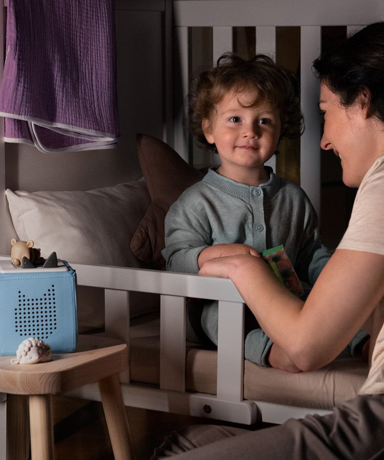 Tonies - Storie della buonanotte con l'Orso Dormiglione Amici Sonnolenti con figura parlante in inglese