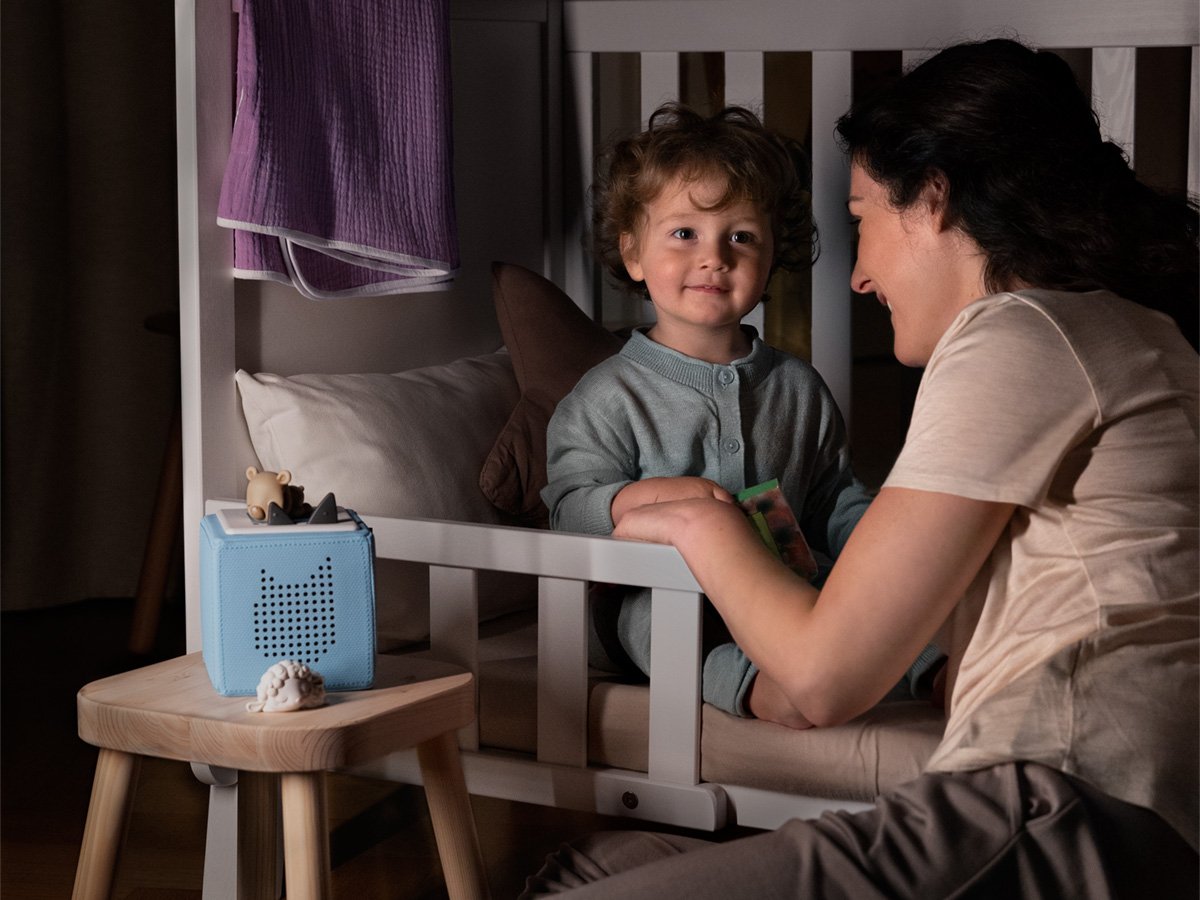 Tonies - Storie della buonanotte con l'Orso Dormiglione Amici Sonnolenti con figura parlante in inglese